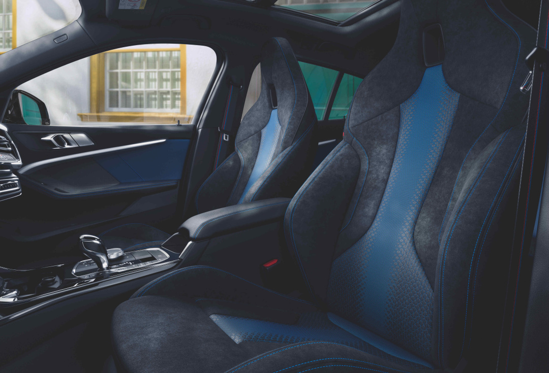 SMALL_[新聞照片二] 全新世代BMW 1系列座艙以個性化設計，展現年輕前衛的跑格氣息